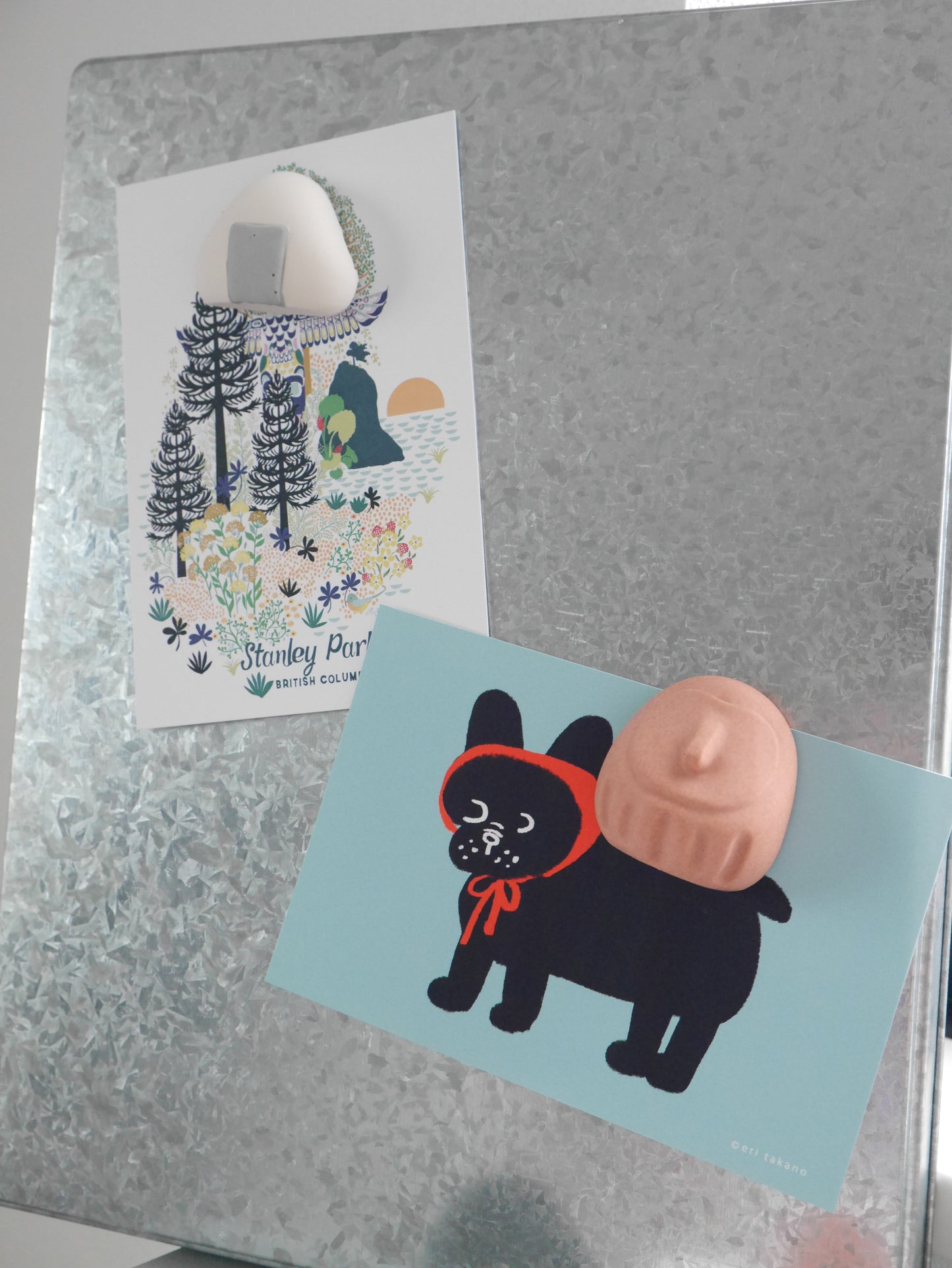 Onigiri Mold (Magnetic Card Stand)