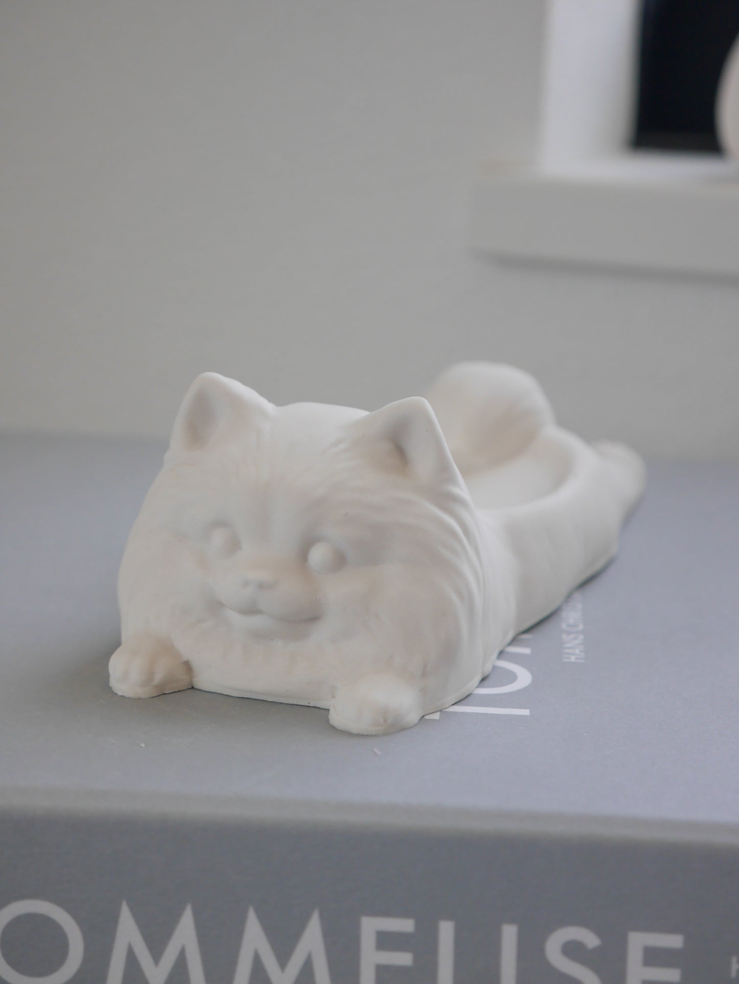 犬猫伏せトレイ(ポメラニアン)