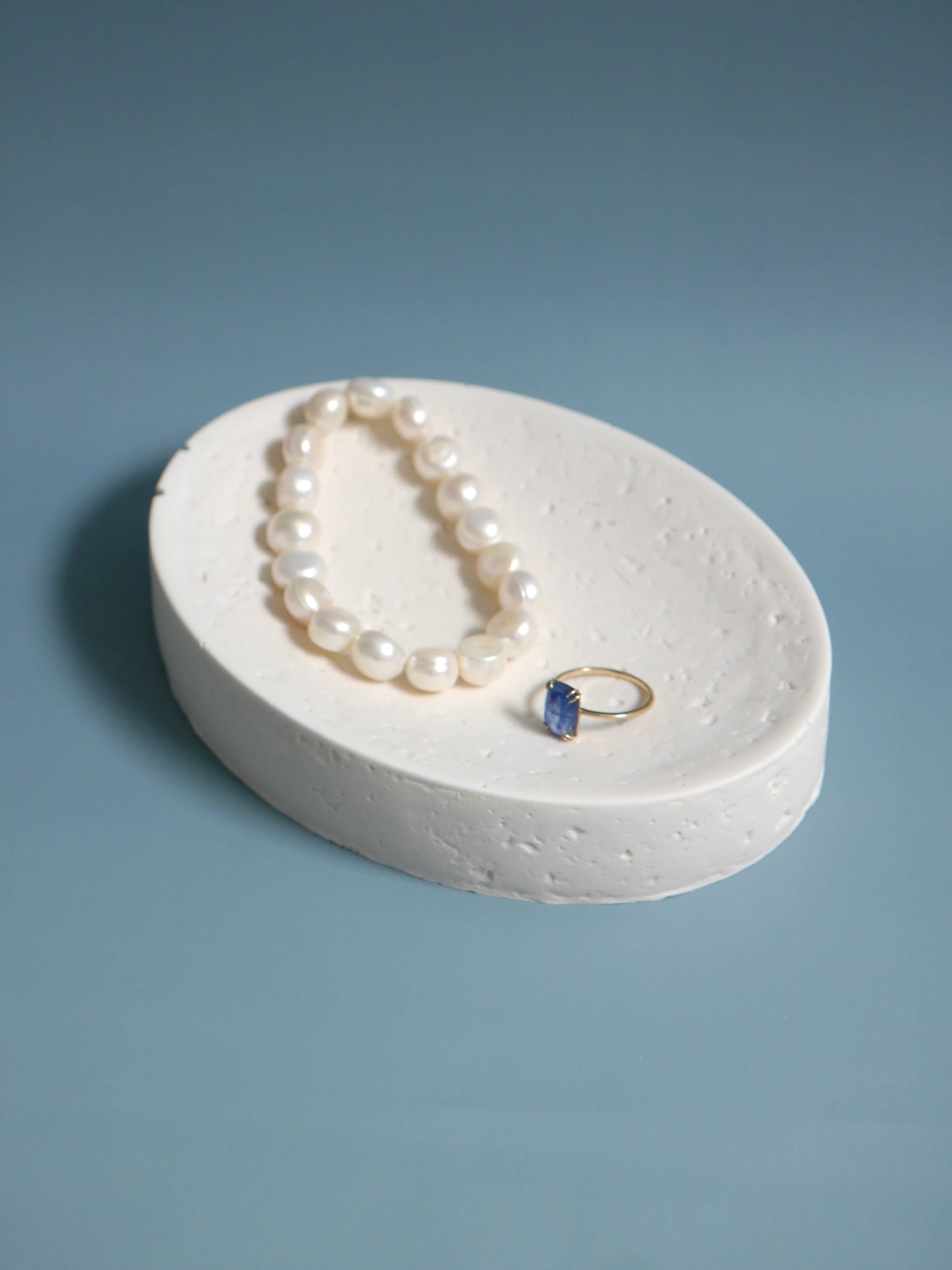 Marble-Style Round Tray Mold
