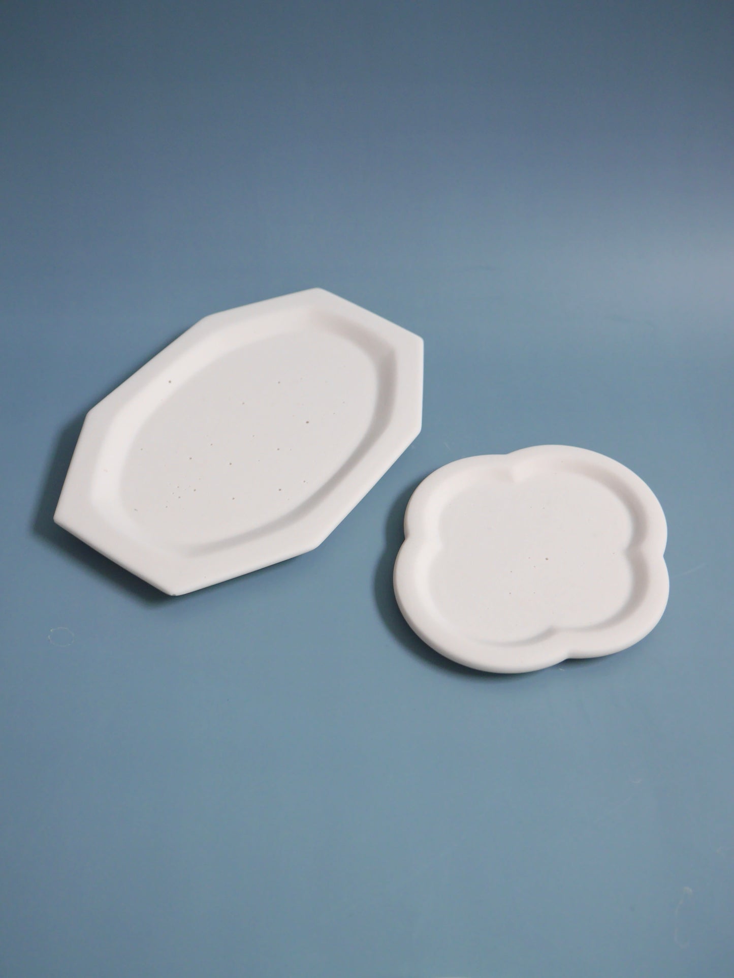 Modern Oval Tray Mold