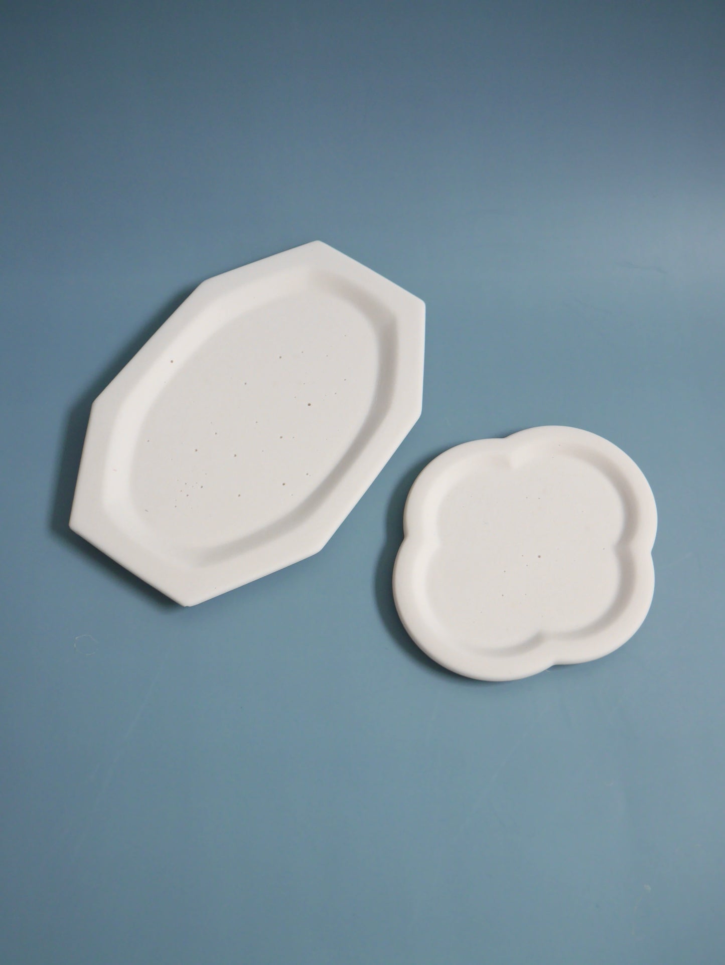 Modern Oval Tray Mold