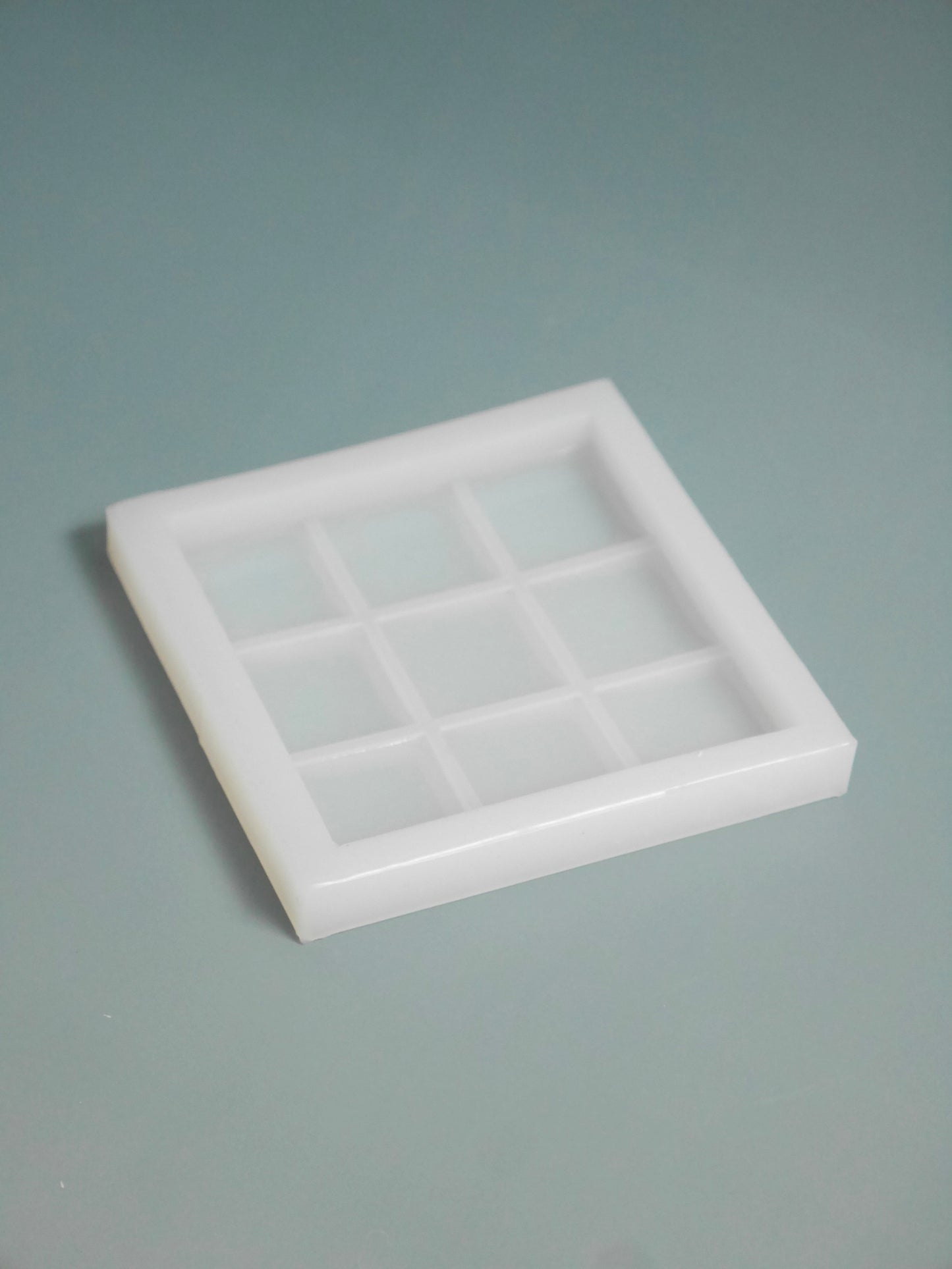 Tile mold M