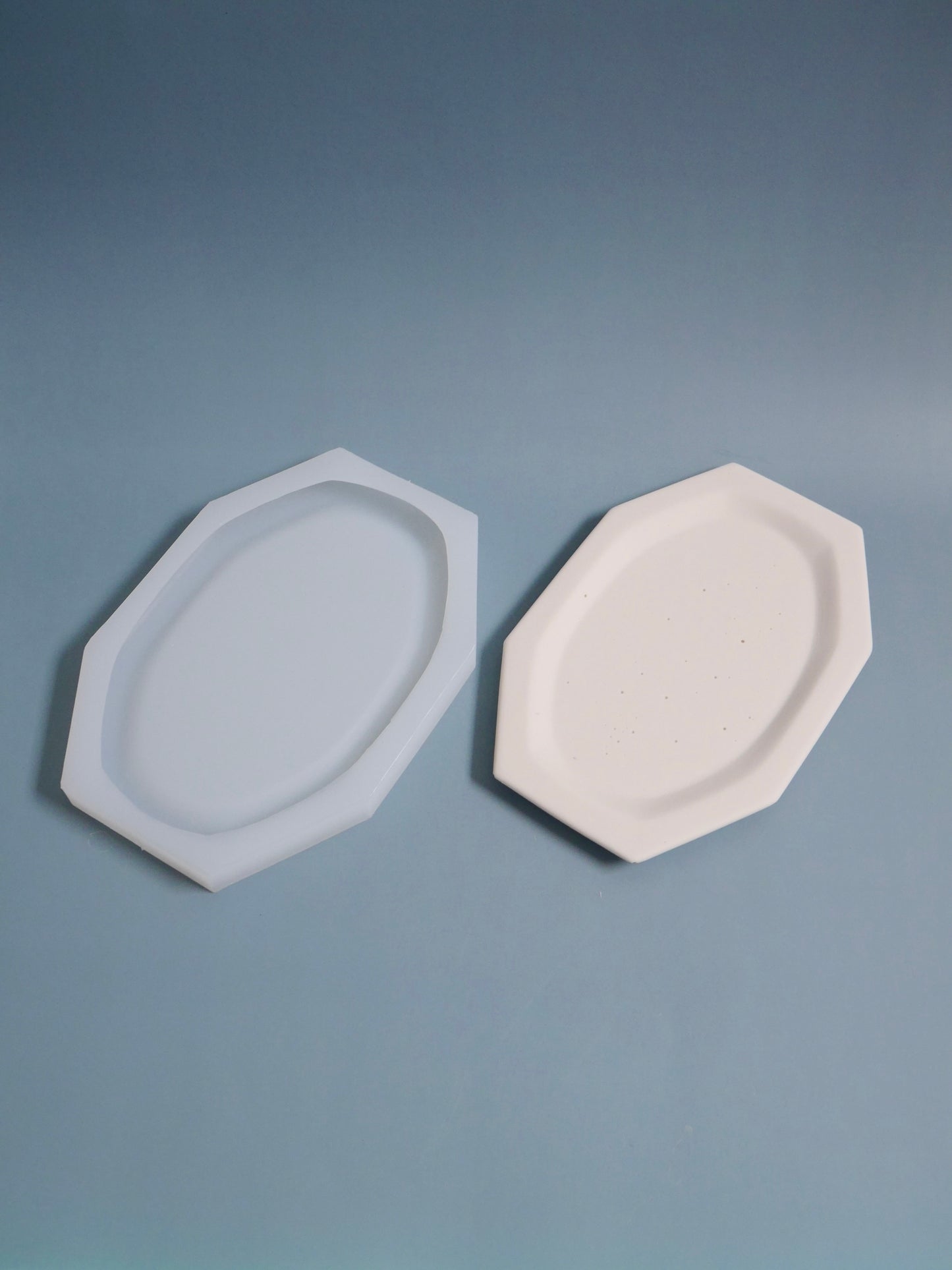 Modern Oval Tray Mold