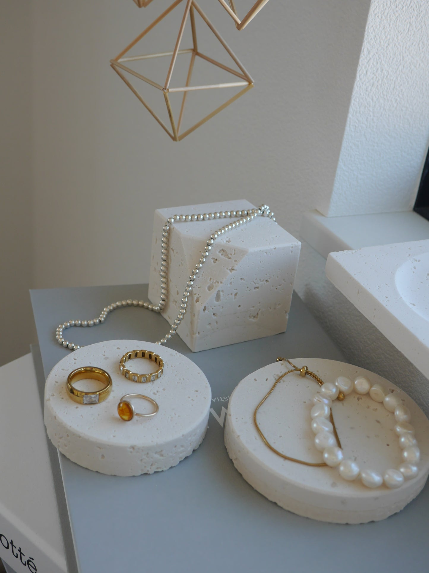 Marble cube mold