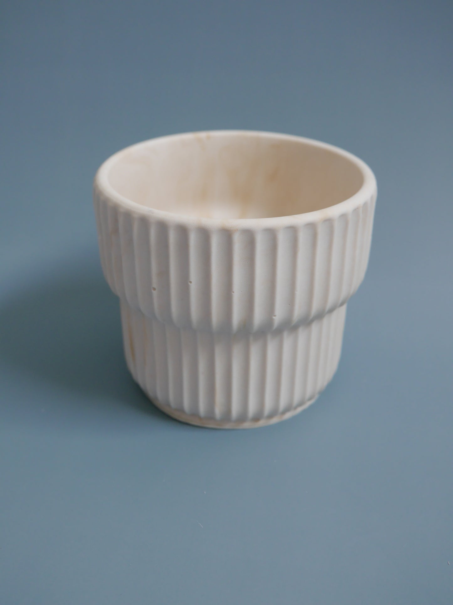 2-Way Plant Pot – M, Carved Groove Pattern