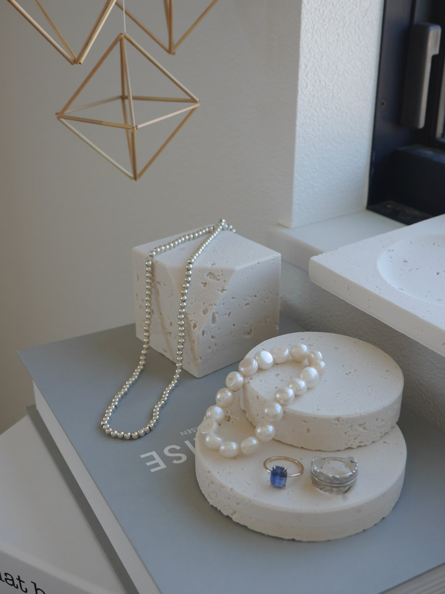 Marble cube mold