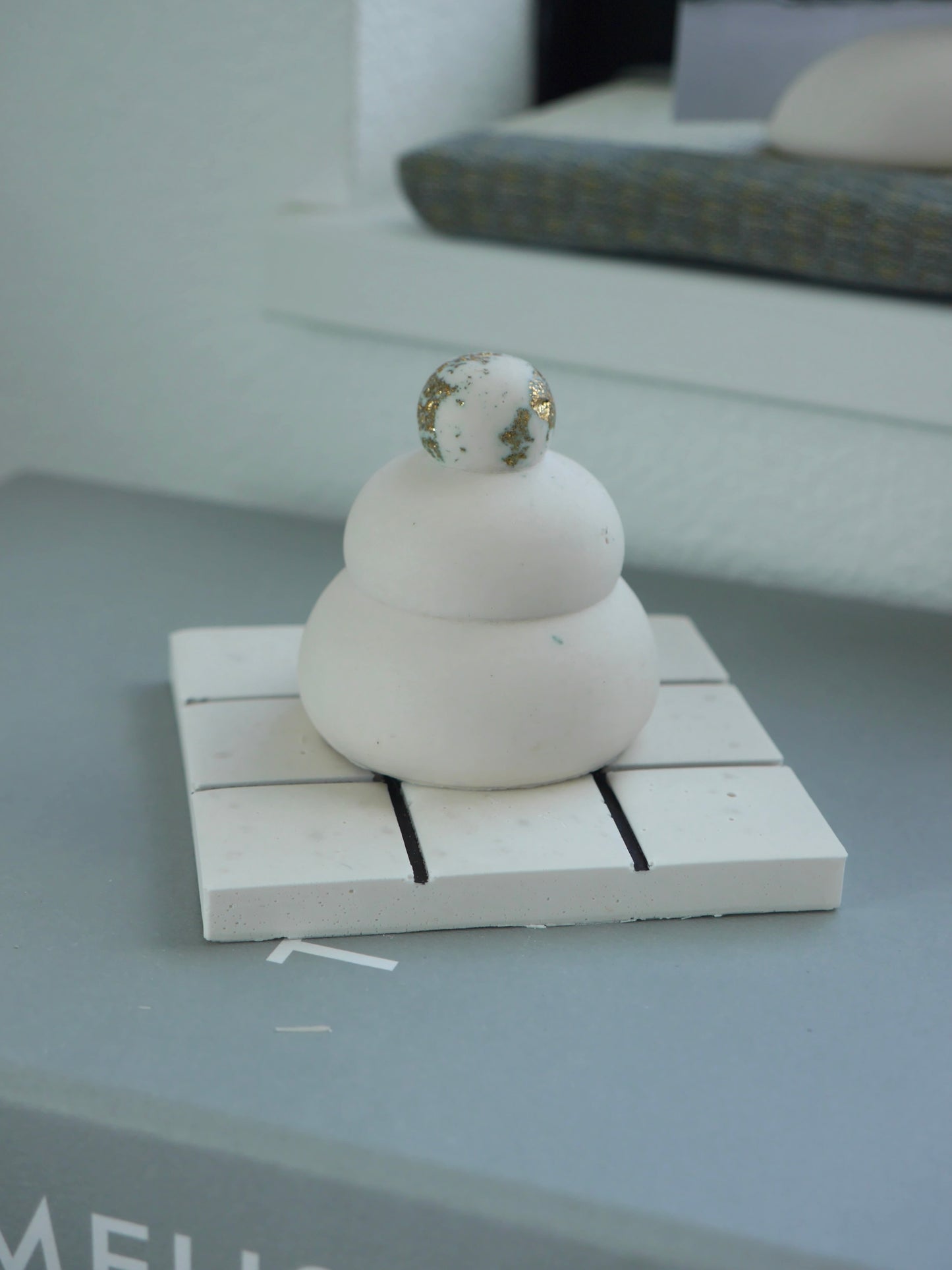 Tile mold M