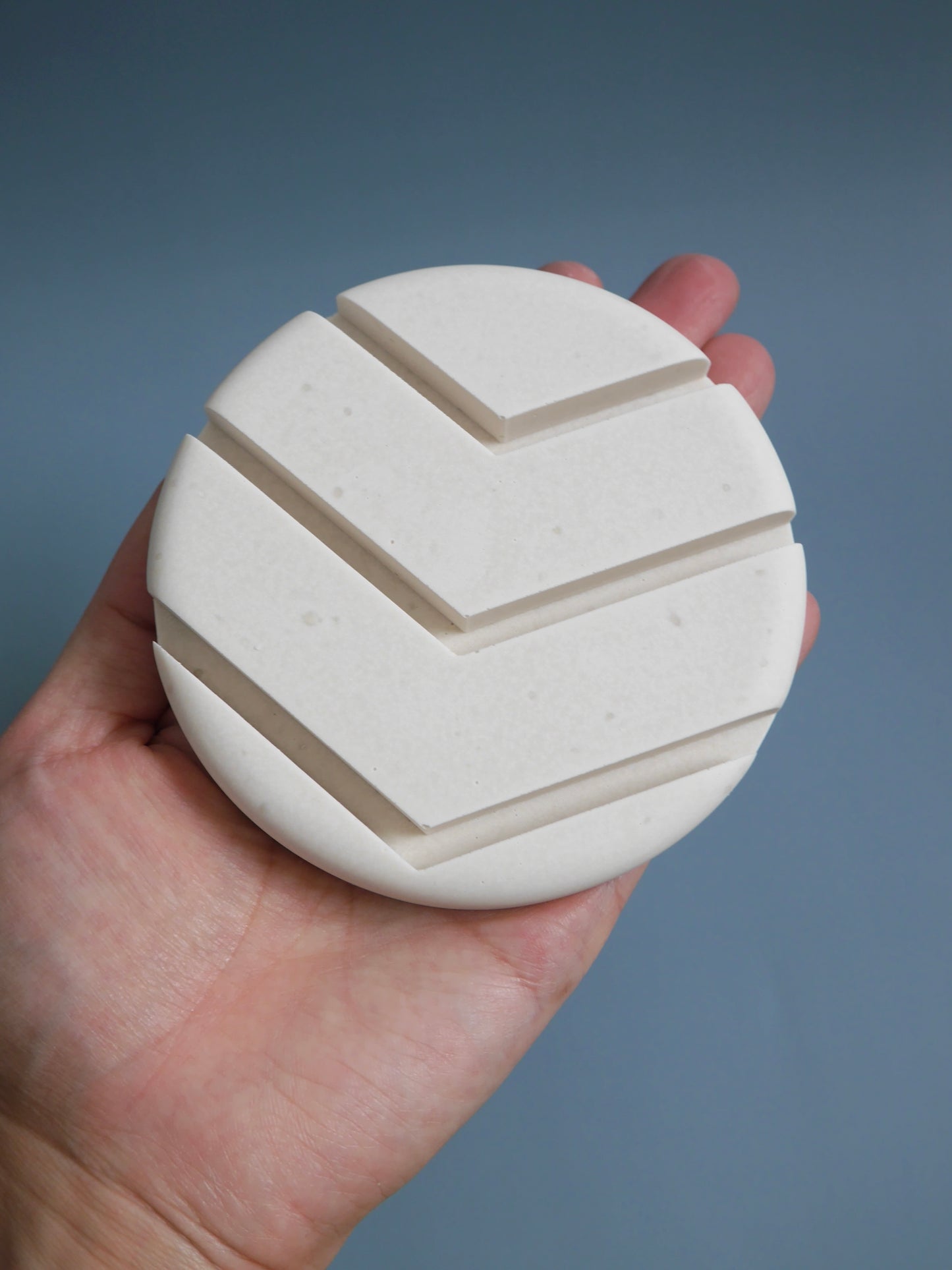 Circle V-Shape Ring Holder Mold